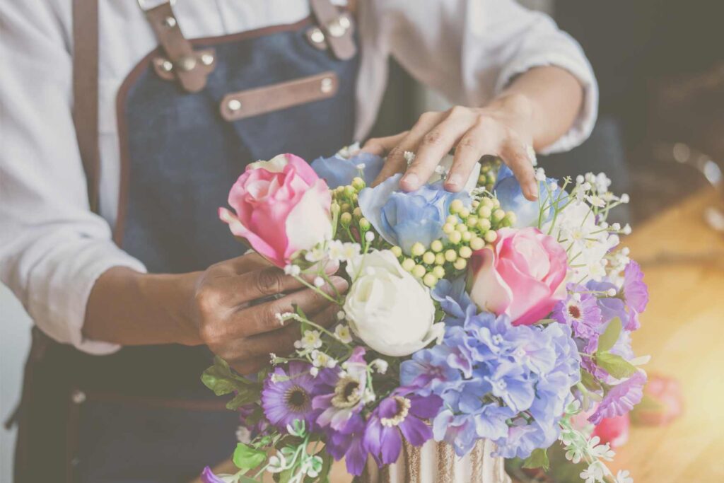 pink whtie and blue flower